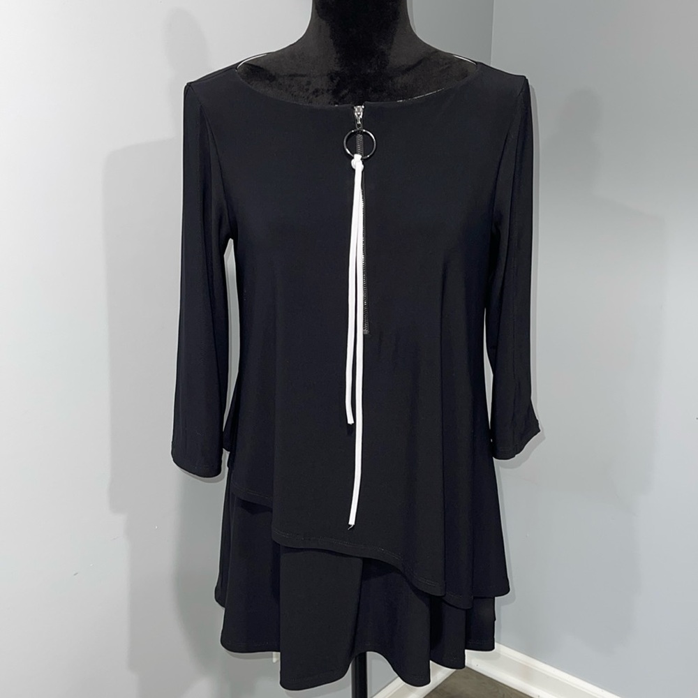 Joseph Ribkoff black size 8 stretch top split 3/4 sleeves A-line tiered fit